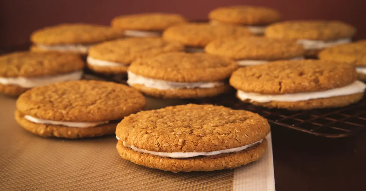 Oatmeal Cream Pies